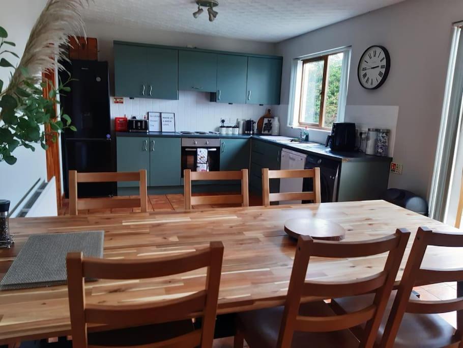Whitepark Cottage - Your Home Away From Home Ballycastle Eksteriør billede